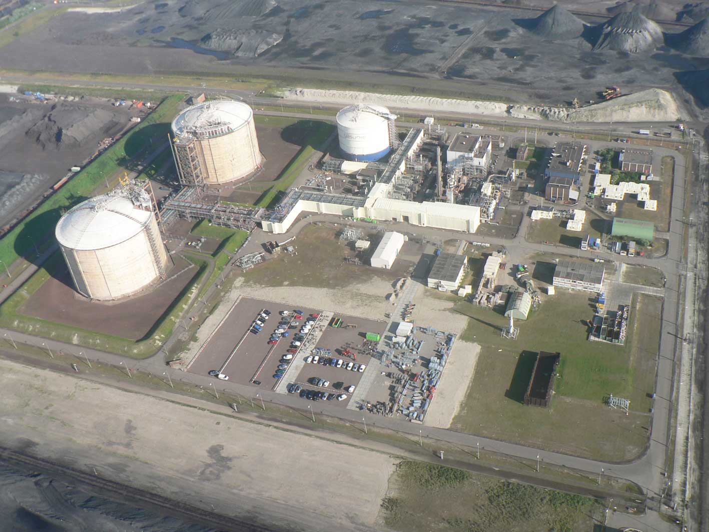 LNG storage